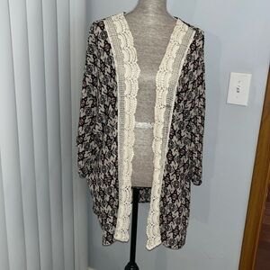 Y2K Xhilaration
Aztec Kimono XXL Cream Pink Black
Crochet Boho Hippie